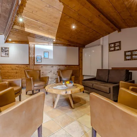 Alpine With Balcony Near The Slopes - Les Balcons De Lejlighed Val Thorens