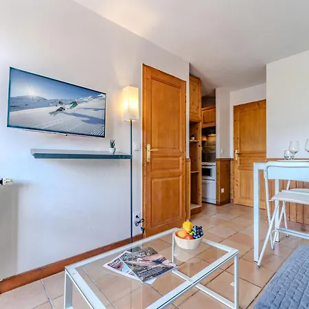 Alpine With Balcony Near The Slopes - Résidence Les Balcons De Appartement *
