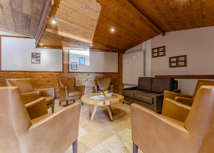 Alpine With Balcony Near The Slopes Apartment Val Thorens