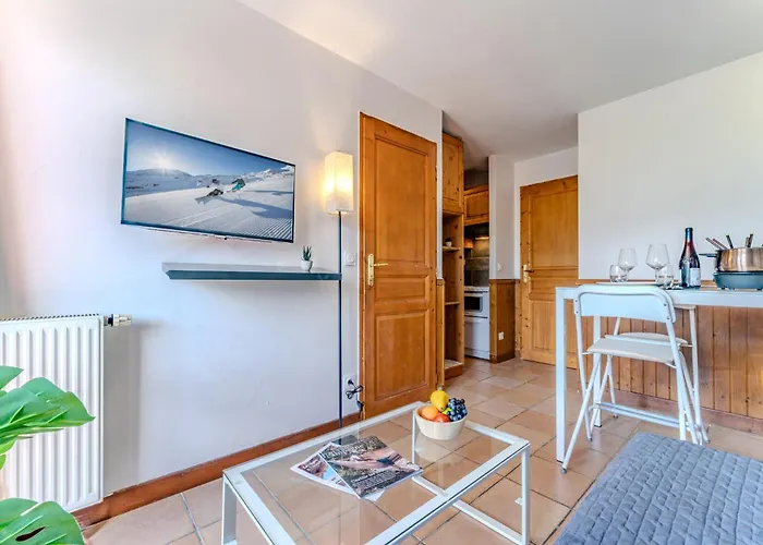 Alpine With Balcony Near The Slopes - Les Balcons De Lejlighed *